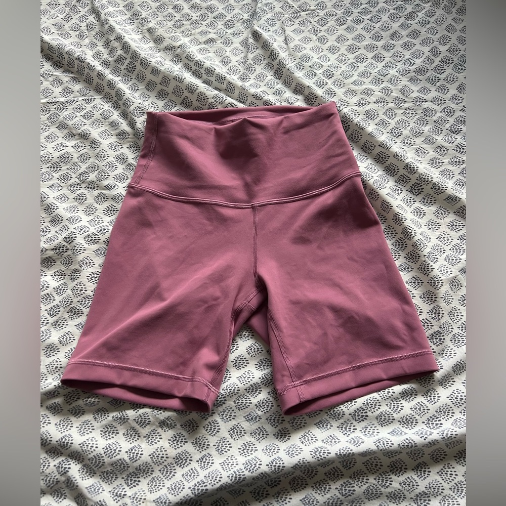Wunder train 6” size 4 velvet dust